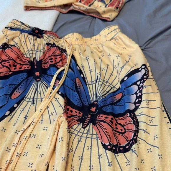 Wide leg pants and crop set - Picture 2 of 4